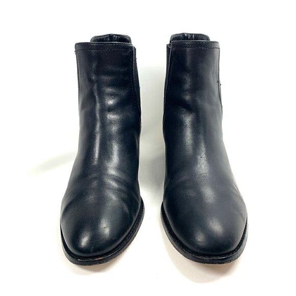 Karl Lagerfeld Mirla Chelsea Boots Black Leather Pointed Toe Pull On Size 8 - Picture 2 of 13
